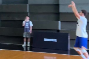 克莱投篮的秘诀竟然是这个脚步！